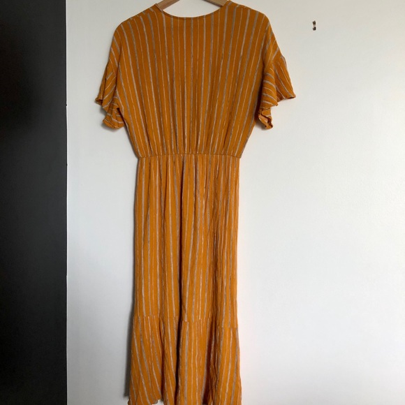 Surplice Midi Dress - Picture 3 of 3